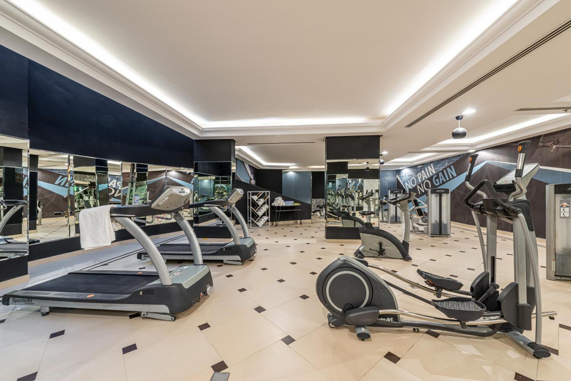 Ross Hotel Rijad Zewnętrze zdjęcie